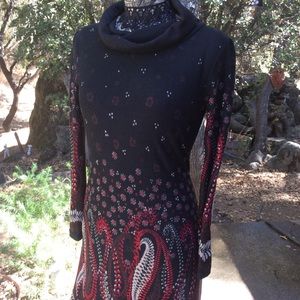 Sacred Threads NWT Black RedKnit Tunic Pai…